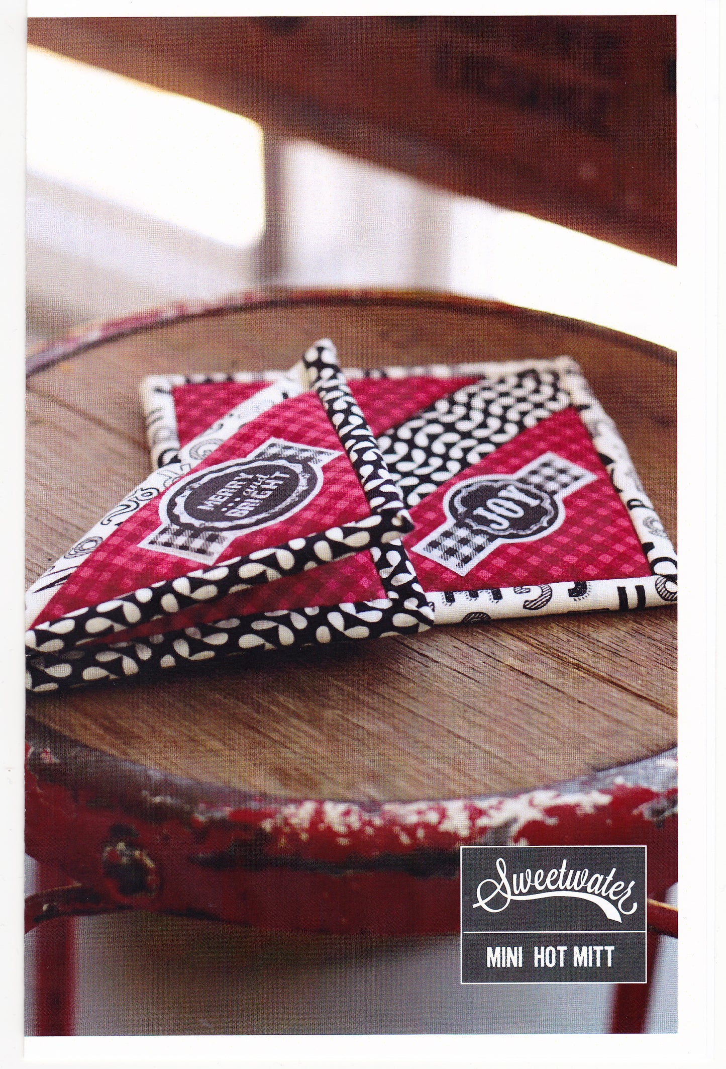 Mini Hot Mitt Sewing Pattern - Nonna's Notions N' Sew On